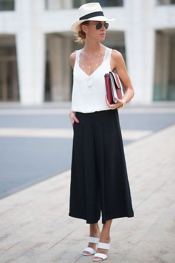 Black square pants outfit
