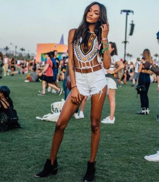 Festival attire female